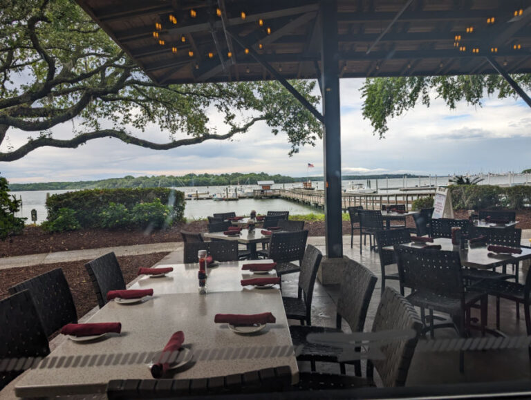 Best Restaurants on Hilton Head Island for First-Time Visitors